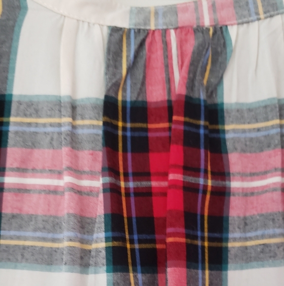 Old Navy Like New Ladies L Plaid Short-Sleeve Blouse - Picture 5 of 7